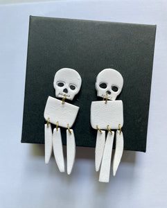 Skellies | black and white